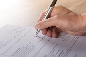 Kugelschreiber und Radiergummis als Werbeartikel